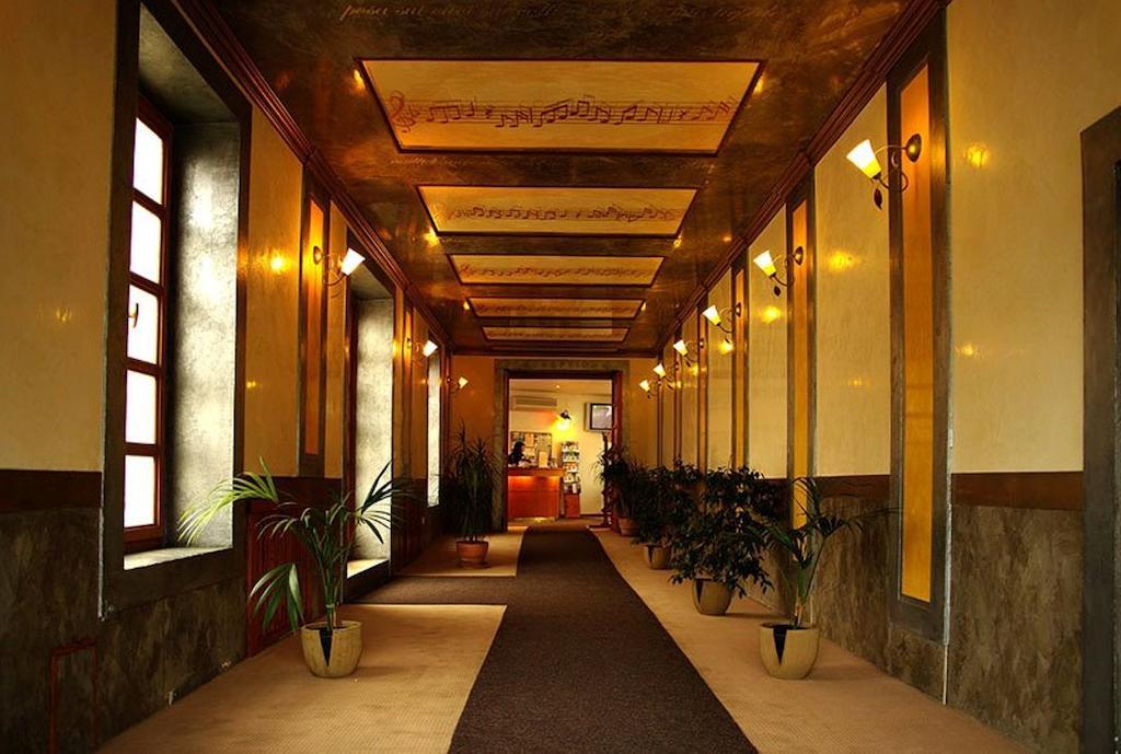 Hotel Nabucco Praga Exterior foto
